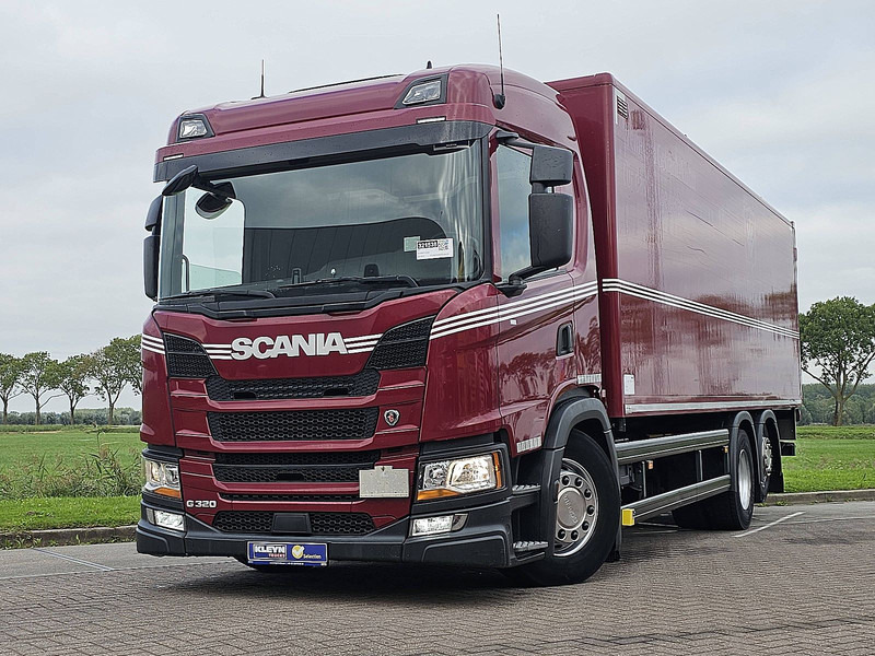 Scania G320 - Camión caja cerrada: foto 1 Scania G320 - Camión caja cerrada: foto 1