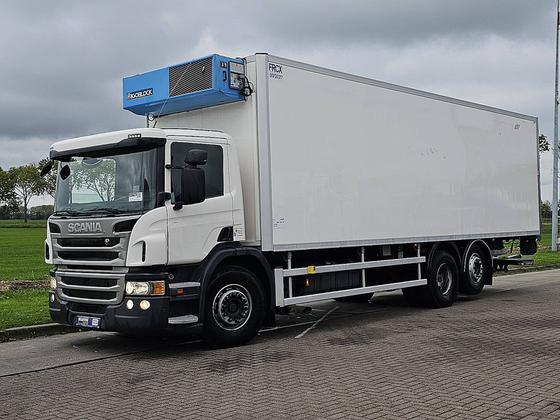 Scania P320 6X2*4 LAMBERET LIFT - Camión frigorífico: foto 2 Scania P320 6X2*4 LAMBERET LIFT - Camión frigorífico: foto 2