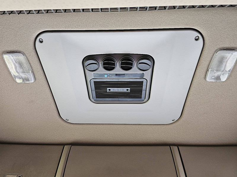 Camión chasis Scania R440 6X2*4 MANUAL RETARDE: foto 12 Camión chasis Scania R440 6X2*4 MANUAL RETARDE: foto 12