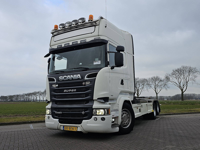 Scania R520 - Camión multibasculante: foto 1 Scania R520 - Camión multibasculante: foto 1