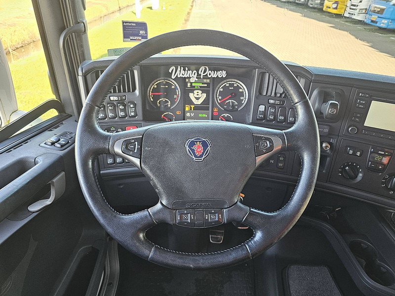 Foto del interior 2: Camión chasis Scania R730 6X4 HNB RETARDER PTO Foto del interior 2: Camión chasis Scania R730 6X4 HNB RETARDER PTO