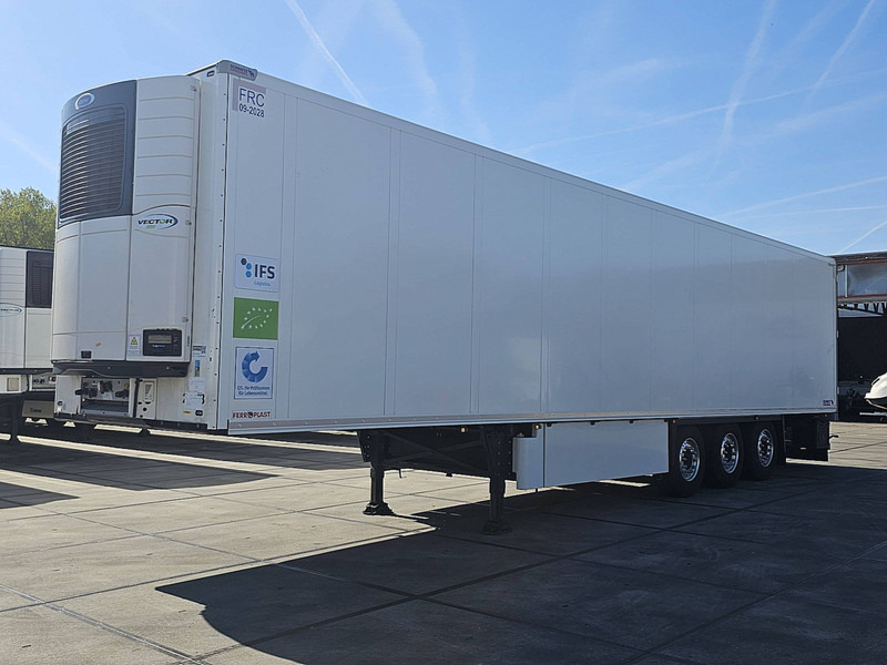 Schmitz Cargobull SCB*S3B Carrier1550 D+E dopp - Semirremolque frigorífico: foto 1 Schmitz Cargobull SCB*S3B Carrier1550 D+E dopp - Semirremolque frigorífico: foto 1