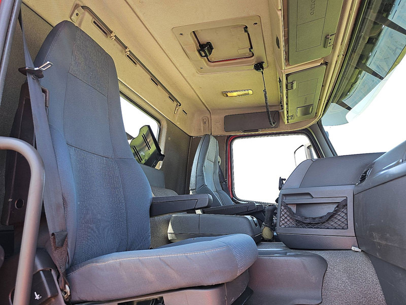 Camión chasis Volvo FM 11.330 6X2 MANUAL WB460: foto 7