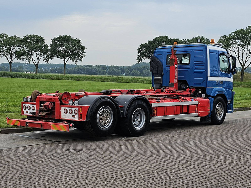 Volvo FM 450 6X2*4 HIAB XR18SL56 - Camión multibasculante: foto 3 Volvo FM 450 6X2*4 HIAB XR18SL56 - Camión multibasculante: foto 3