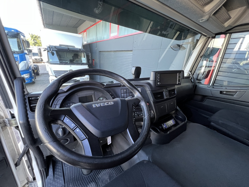 Iveco Stralis AD190S31 Klima ACC Carrier Supra 1050 - Camión frigorífico: foto 2 Iveco Stralis AD190S31 Klima ACC Carrier Supra 1050 - Camión frigorífico: foto 2