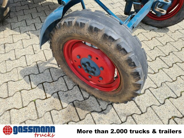 Bulldog D2206 - Tractor: foto 4 Bulldog D2206 - Tractor: foto 4