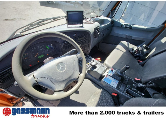 Unimog U 20 4x4, Zapfwelle, Kran Hiab 022D-3 HiDuo, - Furgoneta: foto 3 Unimog U 20 4x4, Zapfwelle, Kran Hiab 022D-3 HiDuo, - Furgoneta: foto 3