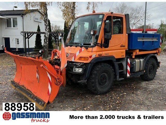 Unimog U 300 405/10 4x4, Kommunalhydraulik, WSK - Furgoneta: foto 1 Unimog U 300 405/10 4x4, Kommunalhydraulik, WSK - Furgoneta: foto 1