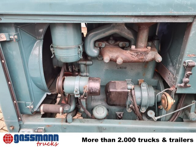 Hanomag HANOMAG - R 27 - Tractor: foto 3 Hanomag HANOMAG - R 27 - Tractor: foto 3