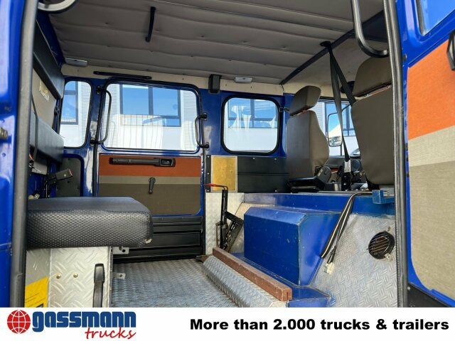 Iveco 120-23 AW 4x4 Doka, V8-Motor, Mannschaftswagen - Camión caja cerrada: foto 4 Iveco 120-23 AW 4x4 Doka, V8-Motor, Mannschaftswagen - Camión caja cerrada: foto 4