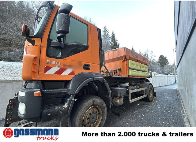 Iveco Trakker AD190T33WP 4x4, Winterdienstausstattung - Camión multibasculante: foto 2 Iveco Trakker AD190T33WP 4x4, Winterdienstausstattung - Camión multibasculante: foto 2