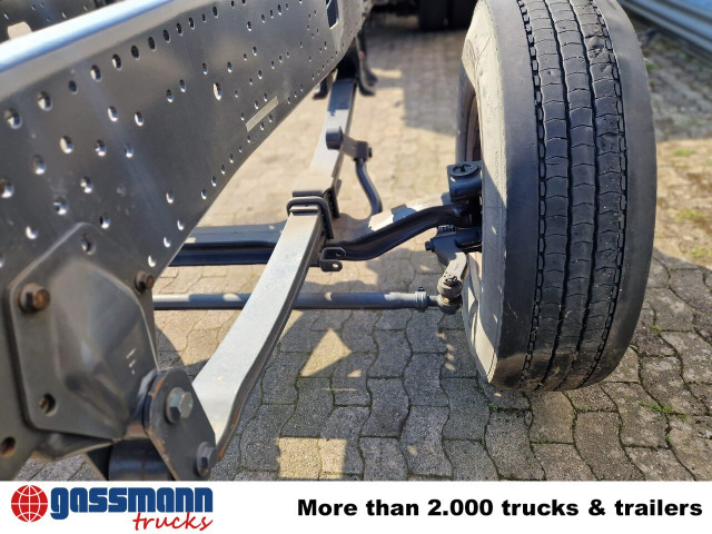 Iveco Trakker AD260T45 6x4, BRANDSCHADEN FAHRERHAUS! - Camión chasis: foto 4 Iveco Trakker AD260T45 6x4, BRANDSCHADEN FAHRERHAUS! - Camión chasis: foto 4