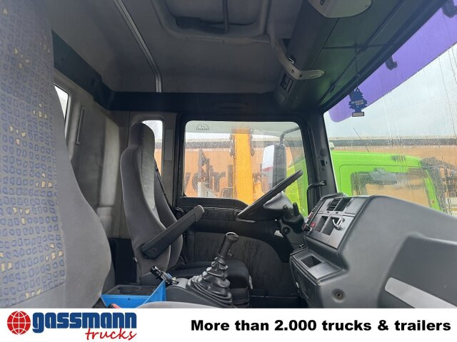 MAN TGA 26.360 6X2/4 BL, Vorlauf Lenk-Liftachse - Camión portacontenedor de cadenas: foto 4 MAN TGA 26.360 6X2/4 BL, Vorlauf Lenk-Liftachse - Camión portacontenedor de cadenas: foto 4