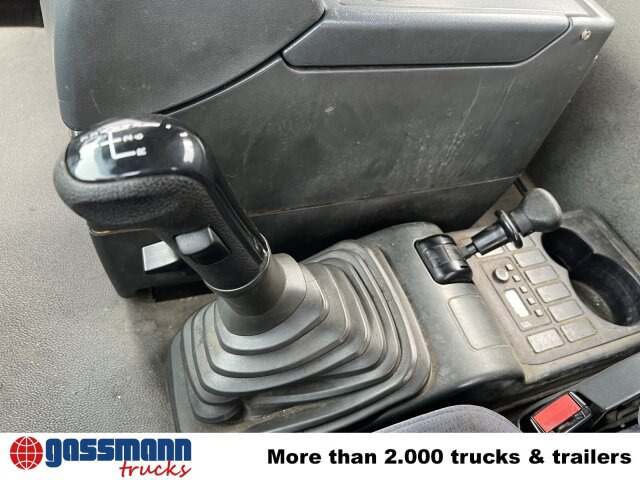 MAN TGA 26.410 6X2/4 BL, Vorlauf Lenk-Liftachse, - Camión portacontenedor de cadenas: foto 5 MAN TGA 26.410 6X2/4 BL, Vorlauf Lenk-Liftachse, - Camión portacontenedor de cadenas: foto 5