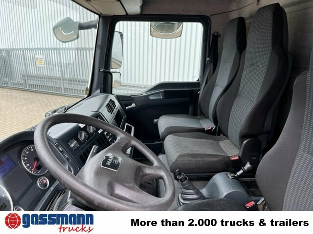 MAN TGL 8.180 4x2 BL mit MBB LBW - Camión caja cerrada: foto 3 MAN TGL 8.180 4x2 BL mit MBB LBW - Camión caja cerrada: foto 3