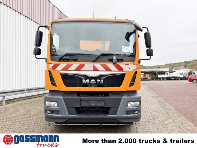 Barredora vial MAN TGM 18.250 4X2 BB, Kehrmaschine Brock SL200/2: foto 9 Barredora vial MAN TGM 18.250 4X2 BB, Kehrmaschine Brock SL200/2: foto 9