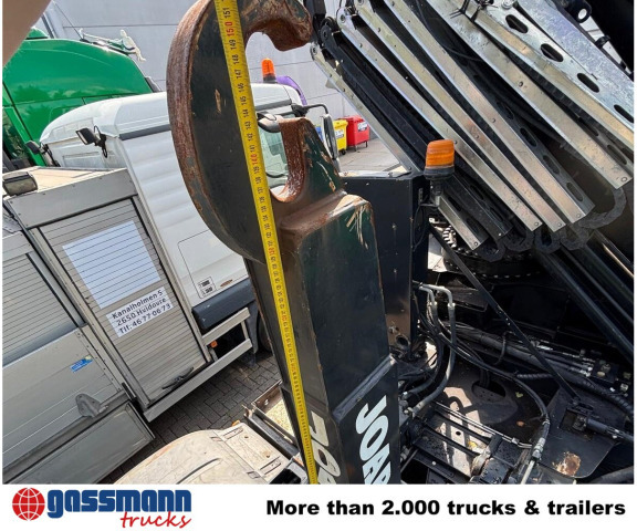 MAN TGS 35.500 8x4-4 BL, Lenk-/Liftachse, Kran HMF - Camión multibasculante, Camión grúa: foto 3 MAN TGS 35.500 8x4-4 BL, Lenk-/Liftachse, Kran HMF - Camión multibasculante, Camión grúa: foto 3