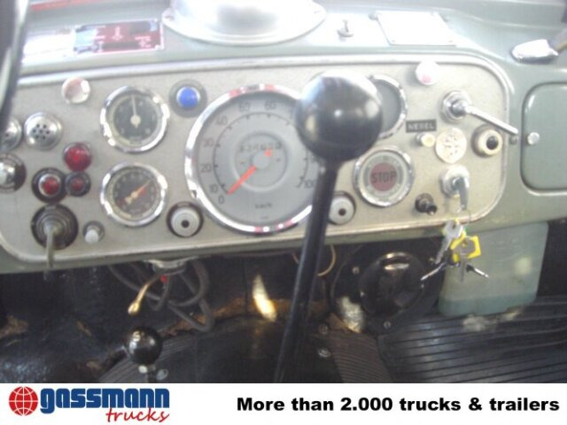 Magirus Deutz Magirus Uranus 250D 22 KW16 - Camión de bomberos, Camión grúa: foto 3 Magirus Deutz Magirus Uranus 250D 22 KW16 - Camión de bomberos, Camión grúa: foto 3