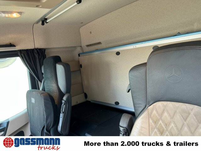 Mercedes-Benz Actros 3551 L 8x2/4, Vorlauflenkachse, - Camión chasis: foto 5 Mercedes-Benz Actros 3551 L 8x2/4, Vorlauflenkachse, - Camión chasis: foto 5