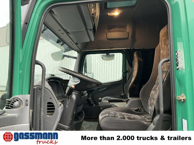 Mercedes-Benz Atego 1018 L 4x2 mit MBB LBW - Camión caja cerrada: foto 4 Mercedes-Benz Atego 1018 L 4x2 mit MBB LBW - Camión caja cerrada: foto 4