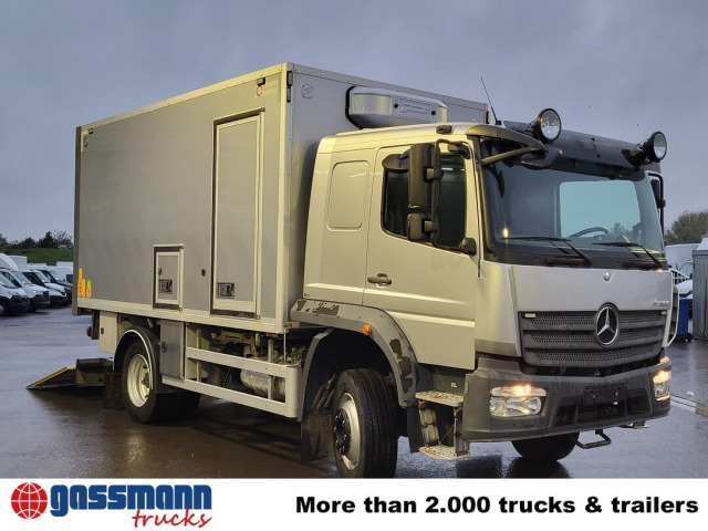 Camión caja cerrada Mercedes-Benz Atego 1330 4x4, Iso-Koffer mit Heizung und LBW: foto 8