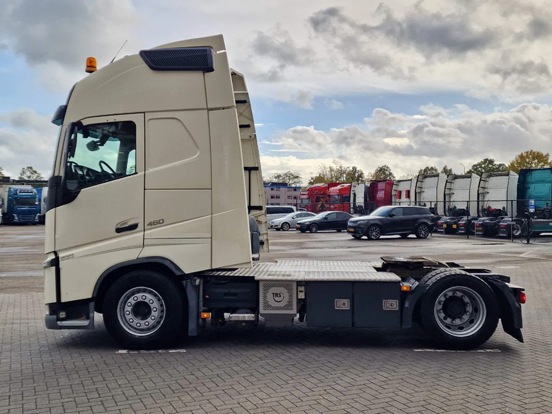 Volvo FH 13.460 Globetrotter XL - PTO/Hydraulic - I parkcool - Full air - TV - Fridge - Cabeza tractora: foto 4 Volvo FH 13.460 Globetrotter XL - PTO/Hydraulic - I parkcool - Full air - TV - Fridge - Cabeza tractora: foto 4