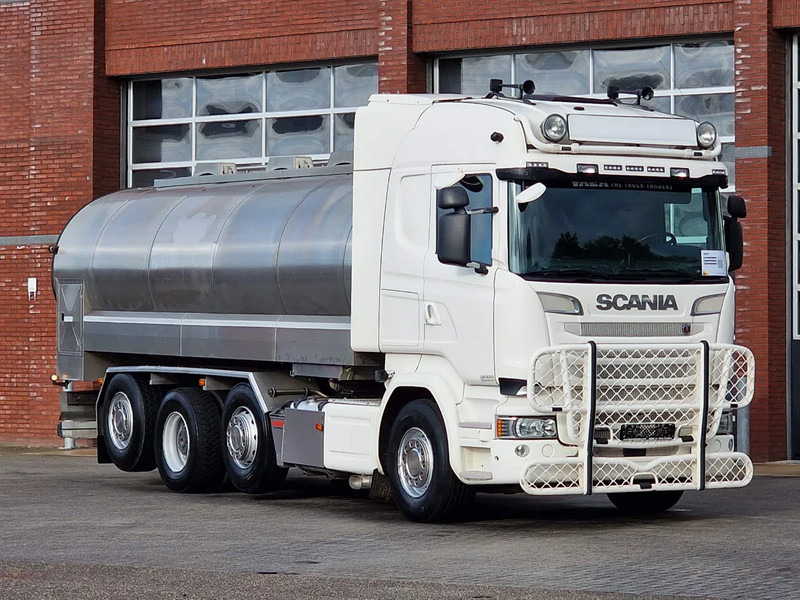 Scania R520 V8 8x2*4 - Tank - 19.000L - 4 compartments - Pump and counter - Retarder - Camión cisterna: foto 1 Scania R520 V8 8x2*4 - Tank - 19.000L - 4 compartments - Pump and counter - Retarder - Camión cisterna: foto 1