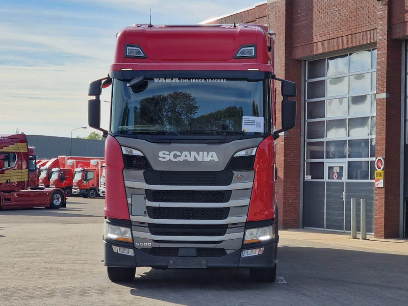 Scania S500 NGS Highline 6x2 - BDF - Full air - Loadlift - Box - Navi - Retarder - Camión portacontenedore/ Intercambiable: foto 2 Scania S500 NGS Highline 6x2 - BDF - Full air - Loadlift - Box - Navi - Retarder - Camión portacontenedore/ Intercambiable: foto 2
