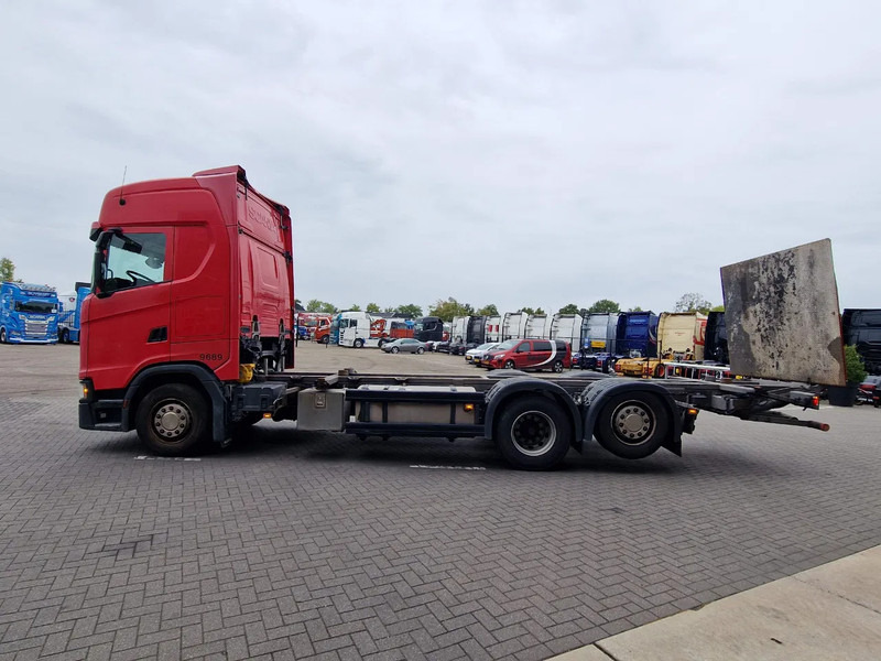 Scania S500 NGS Highline 6x2 - BDF - Full air - Loadlift - Navi - Retarder - Camión portacontenedore/ Intercambiable: foto 4 Scania S500 NGS Highline 6x2 - BDF - Full air - Loadlift - Navi - Retarder - Camión portacontenedore/ Intercambiable: foto 4