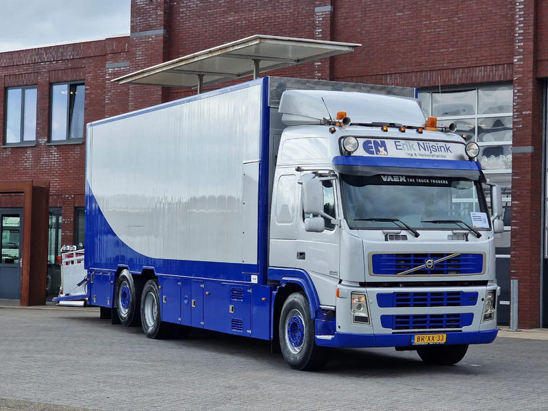 Volvo FM 380 6x2 - 2/3 stock Berdex Livestock - 54M3 - Weighbridge - I shift - Camión transporte de ganado: foto 1 Volvo FM 380 6x2 - 2/3 stock Berdex Livestock - 54M3 - Weighbridge - I shift - Camión transporte de ganado: foto 1