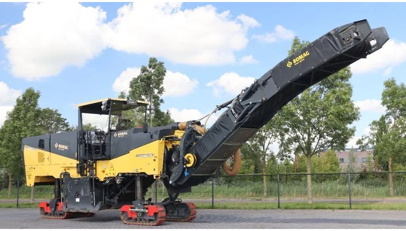 Leasing de Bomag BM 2200/75 | COLD PLANER | NEW CONDITION! Bomag BM 2200/75 | COLD PLANER | NEW CONDITION!: foto 6