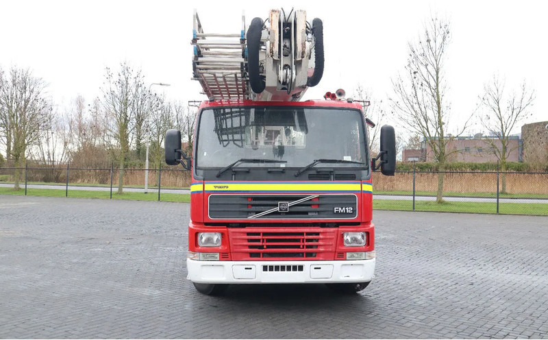 Volvo FM 12.340 6X4 | SNORKEL MAGIRUS ALP 340 | 34 METER - Camión: foto 2 Volvo FM 12.340 6X4 | SNORKEL MAGIRUS ALP 340 | 34 METER - Camión: foto 2