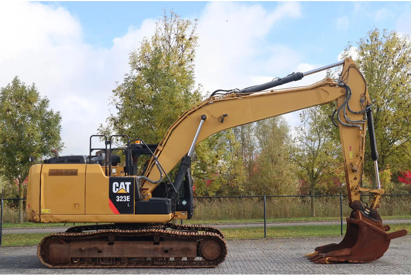 Caterpillar 323EL | 323 EL | BUCKET | QUICK COUPLER - Excavadora de cadenas: foto 4 Caterpillar 323EL | 323 EL | BUCKET | QUICK COUPLER - Excavadora de cadenas: foto 4
