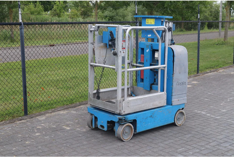Genie GR-12 | 5.45 METER | 227 KG | MULTIPLE UNITS - Plataforma elevadora: foto 2 Genie GR-12 | 5.45 METER | 227 KG | MULTIPLE UNITS - Plataforma elevadora: foto 2