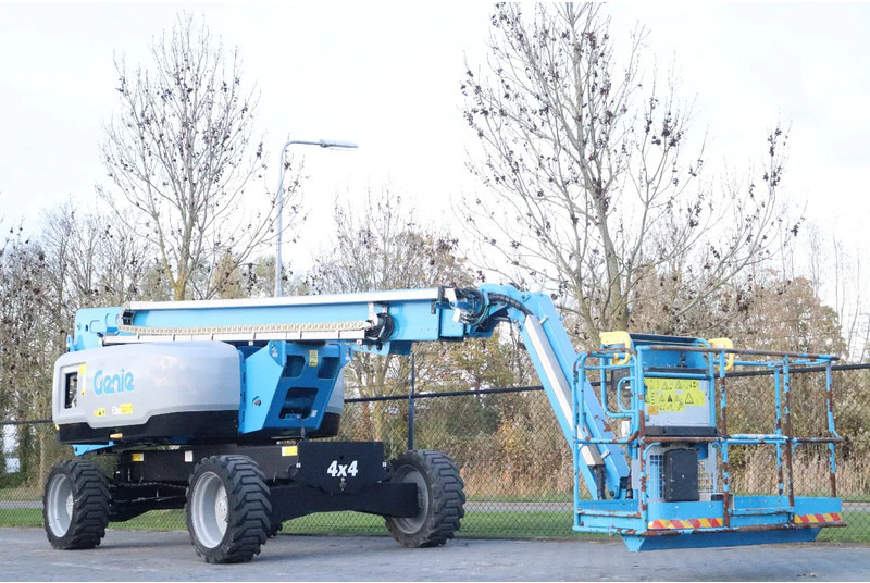 Genie S-80 J | 26.5 METER | 300 KG | LOW HOURS - Plataforma articulada: foto 5 Genie S-80 J | 26.5 METER | 300 KG | LOW HOURS - Plataforma articulada: foto 5