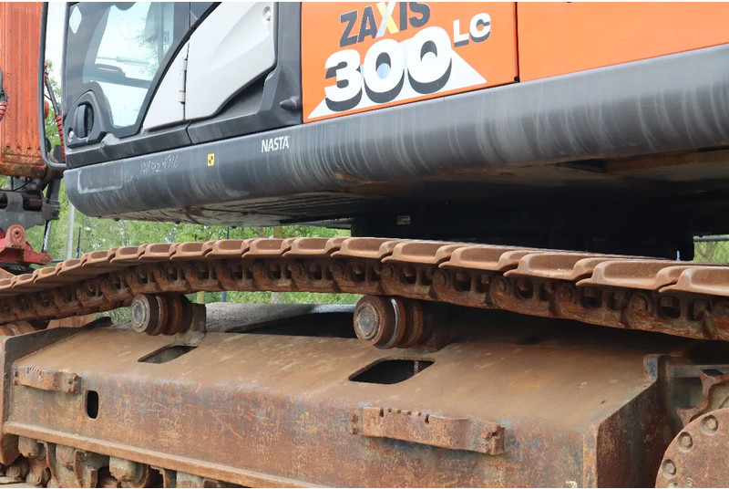 Excavadora de cadenas Hitachi ZX300 LC-6 | ROTOTILT | BUCKET | GPS: foto 9
