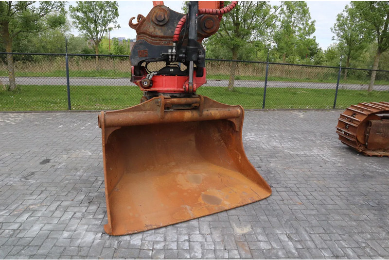 Excavadora de cadenas Hitachi ZX300 LC-6 | ROTOTILT | BUCKET | GPS: foto 11