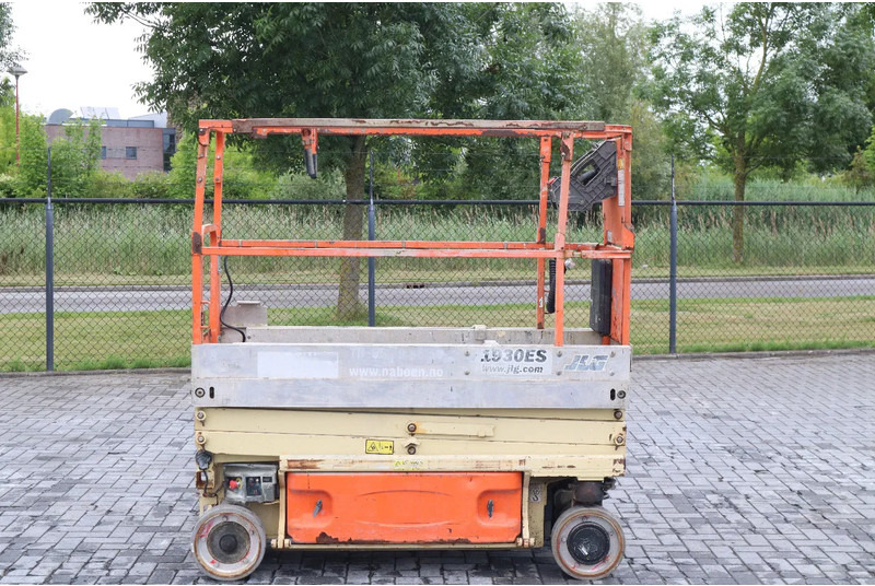 JLG 1930 ES | 7.7 METER | 230 KG - Plataforma de tijeras: foto 4 JLG 1930 ES | 7.7 METER | 230 KG - Plataforma de tijeras: foto 4