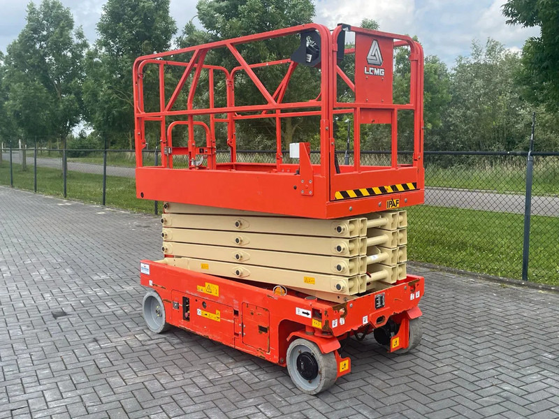 LGMG AS1012E | 12 METER | 320 KG | GS-3232 | ES 3246 - Plataforma de tijeras: foto 2 LGMG AS1012E | 12 METER | 320 KG | GS-3232 | ES 3246 - Plataforma de tijeras: foto 2