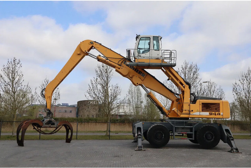Liebherr A944 C HD | LOG GRAPPLE | HOLZGREIFER | TIMBER - Manipulador de materiales: foto 1 Liebherr A944 C HD | LOG GRAPPLE | HOLZGREIFER | TIMBER - Manipulador de materiales: foto 1