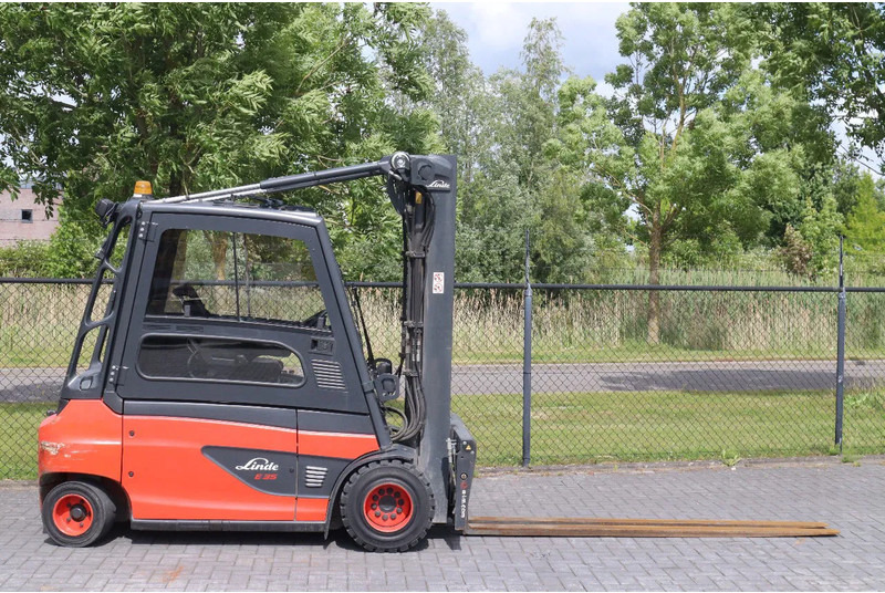 Linde E35 L-01 | DUPLEX | SIDESHIFT | POSITIONERS | LOW HOURS - Carretilla elevadora eléctrica: foto 4 Linde E35 L-01 | DUPLEX | SIDESHIFT | POSITIONERS | LOW HOURS - Carretilla elevadora eléctrica: foto 4