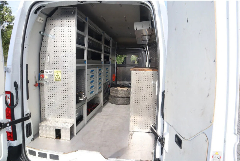 Furgón Renault Master 160 DCI | L3H3 | WORKSHOP | WERKSTATT | 5 TON: foto 10 Furgón Renault Master 160 DCI | L3H3 | WORKSHOP | WERKSTATT | 5 TON: foto 10