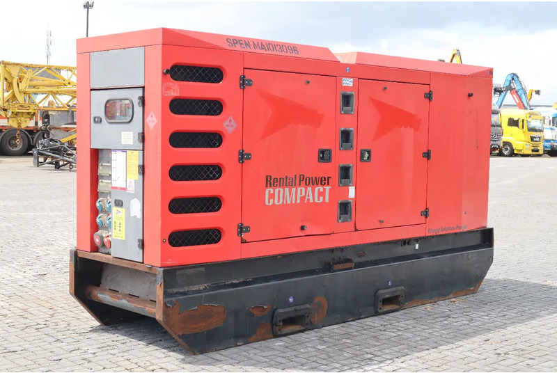 SDMO R275 C3 | 275 KVA | 400 V - Generador industriale: foto 5 SDMO R275 C3 | 275 KVA | 400 V - Generador industriale: foto 5