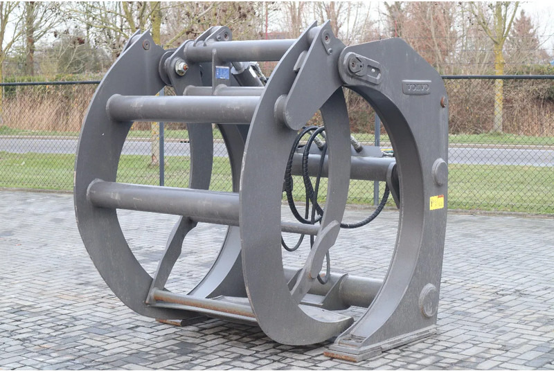 Volvo 80834 | 1.8 M2 | L60/L70/L90 | LOG GRAPPLE | HOLZGREIFER | WOOD CLAMP - Remolque forestal: foto 1 Volvo 80834 | 1.8 M2 | L60/L70/L90 | LOG GRAPPLE | HOLZGREIFER | WOOD CLAMP - Remolque forestal: foto 1