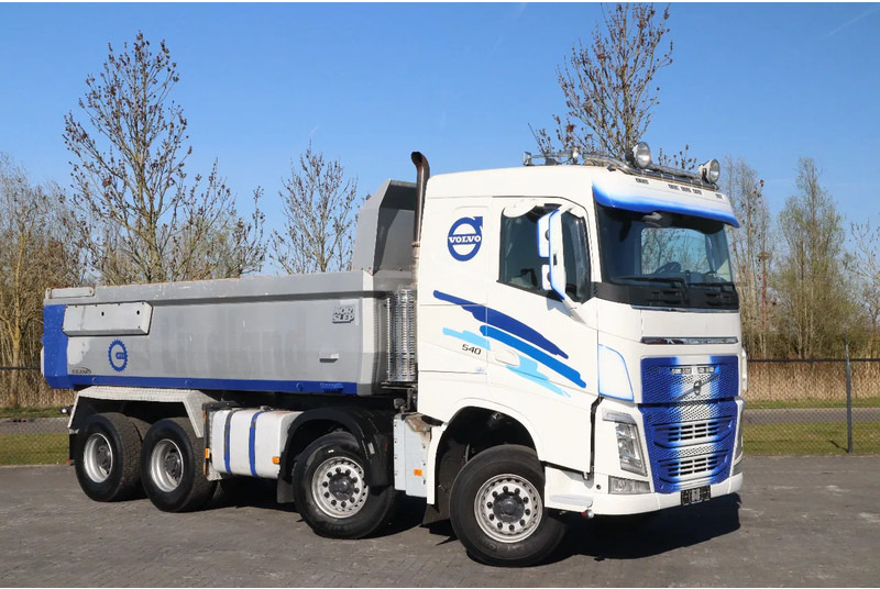 Volvo FH 540 | 8X4 | TANDEMLIFT | RETARDER | BIG AXLES | EURO 6 - Camión volquete: foto 3 Volvo FH 540 | 8X4 | TANDEMLIFT | RETARDER | BIG AXLES | EURO 6 - Camión volquete: foto 3