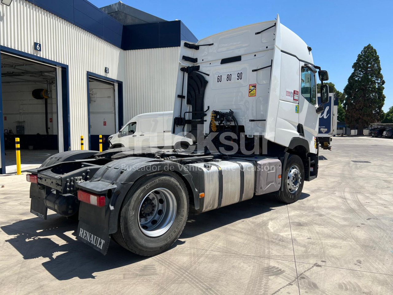 RENAULT C480 - Cabeza tractora: foto 3 RENAULT C480 - Cabeza tractora: foto 3