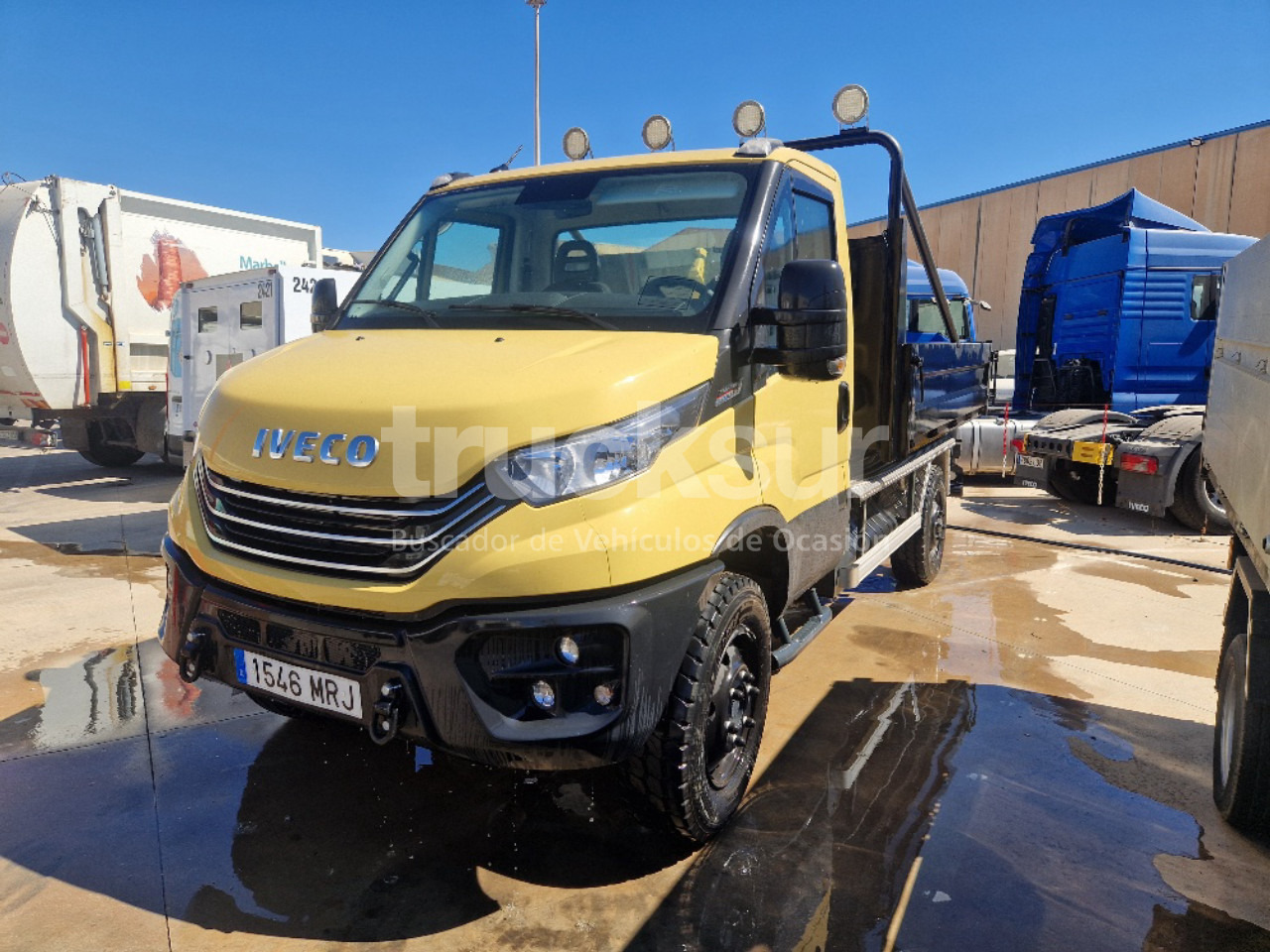 IVECO 55S18H - Camión multibasculante: foto 1 IVECO 55S18H - Camión multibasculante: foto 1