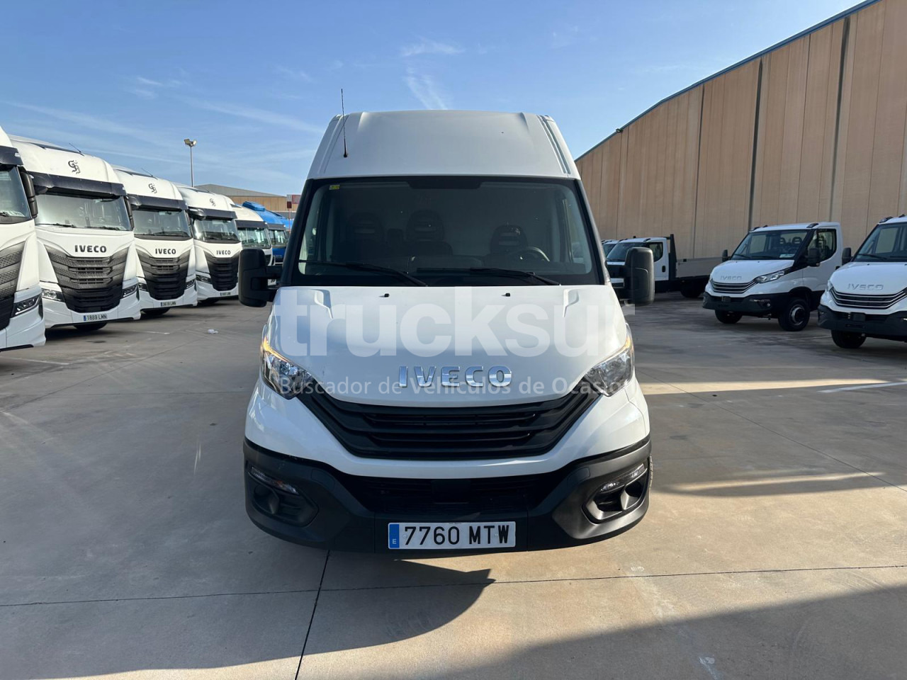 IVECO DAILY 35S16 F 16M3 - Furgoneta caja cerrada: foto 3 IVECO DAILY 35S16 F 16M3 - Furgoneta caja cerrada: foto 3