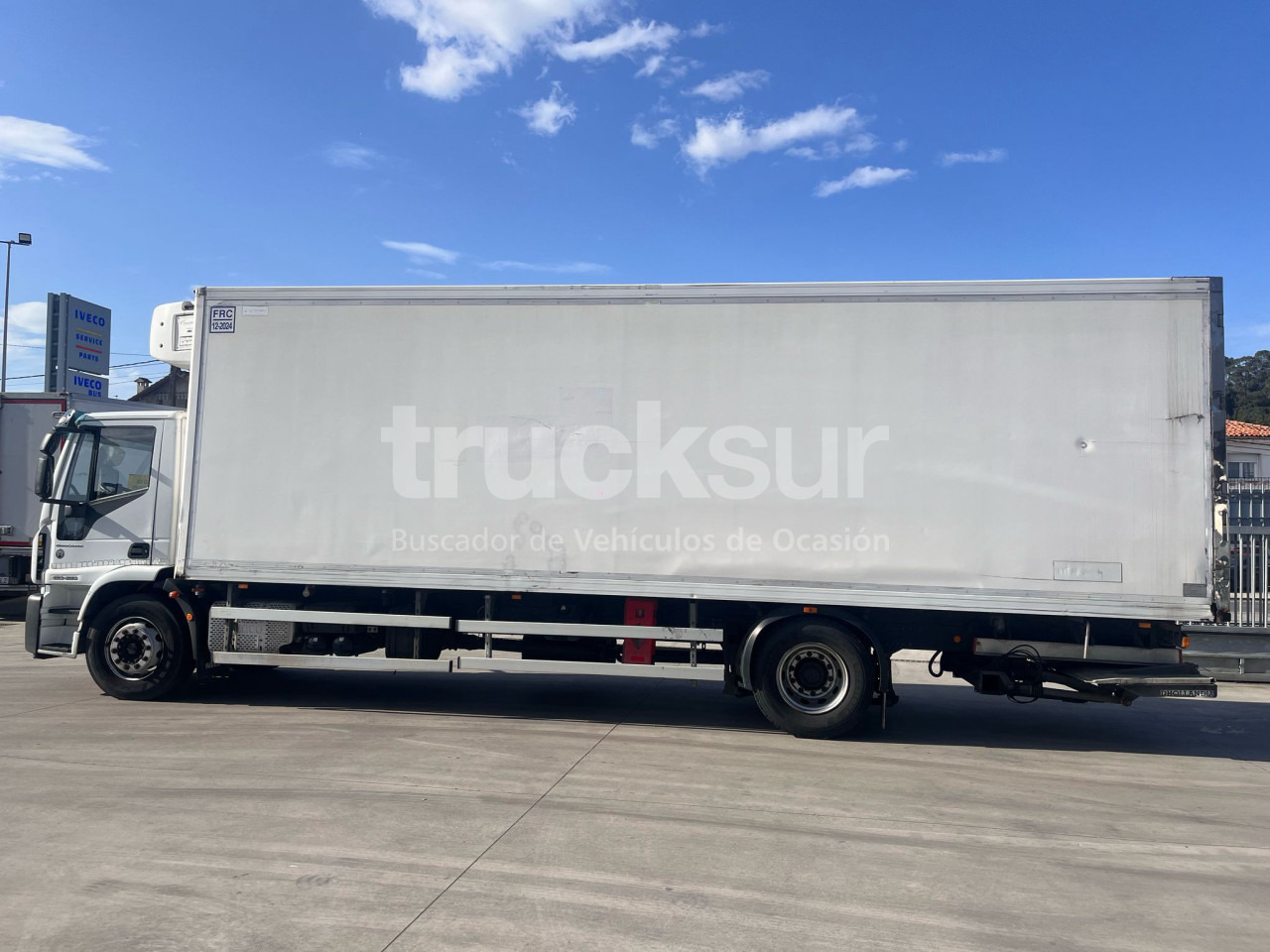 IVECO EUROCARGO ML180E28 - Camión frigorífico: foto 5 IVECO EUROCARGO ML180E28 - Camión frigorífico: foto 5