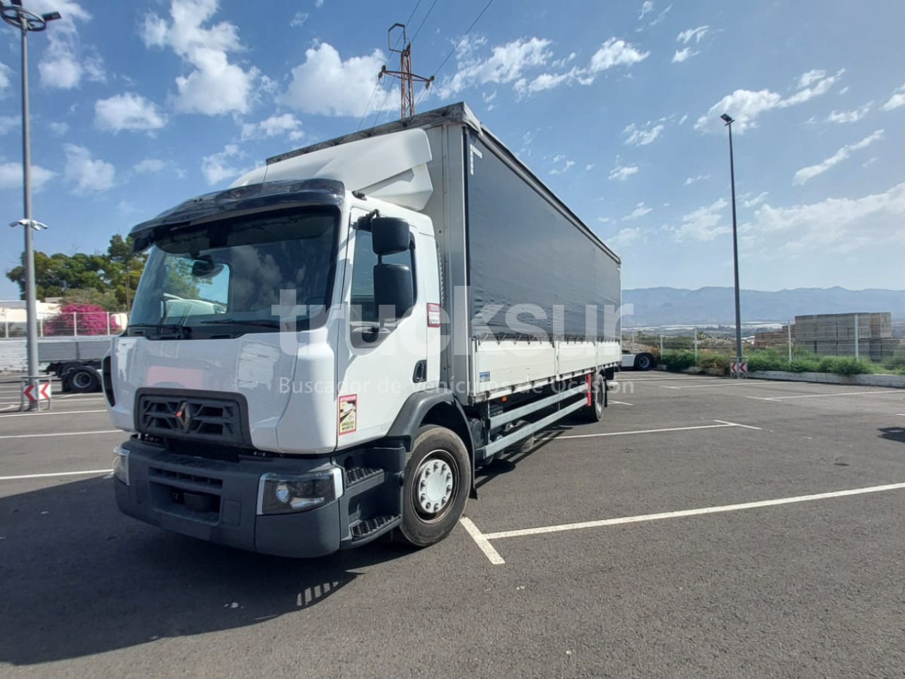 RENAULT D380.18 - Camión lona: foto 1 RENAULT D380.18 - Camión lona: foto 1
